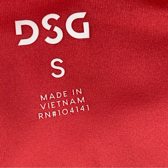 DSG Womens Momentum Performance Above The Knee Crop Tights Leggings Size S NWT - Picture 10 of 12